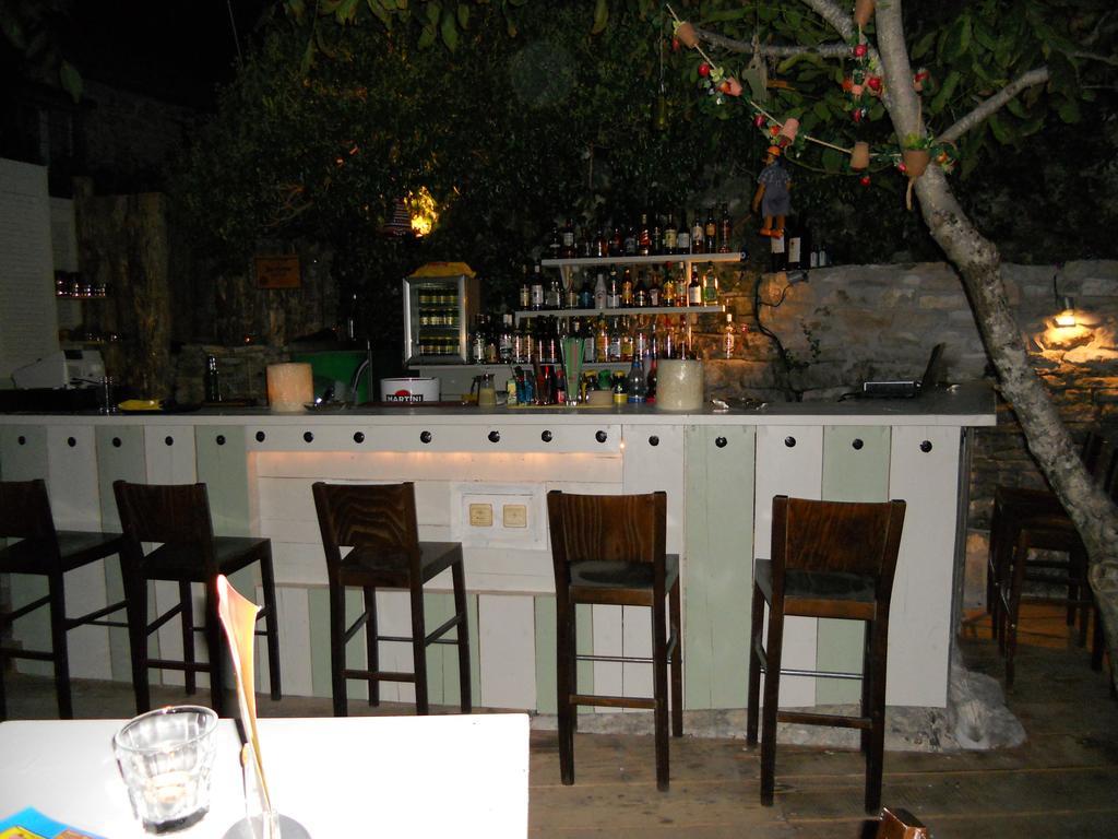 Vikos Hotel Monodendri Exterior photo